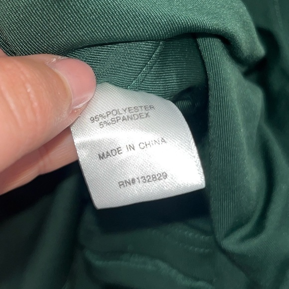 SUPERDOWN Martyna Deep V Dress in Emerald Size Small - Picture 8 of 13